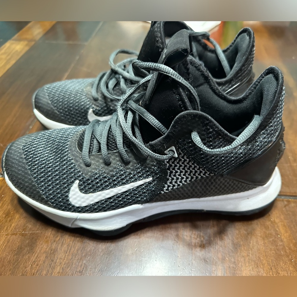 Nike men’s LeBron Black and White Sneakers